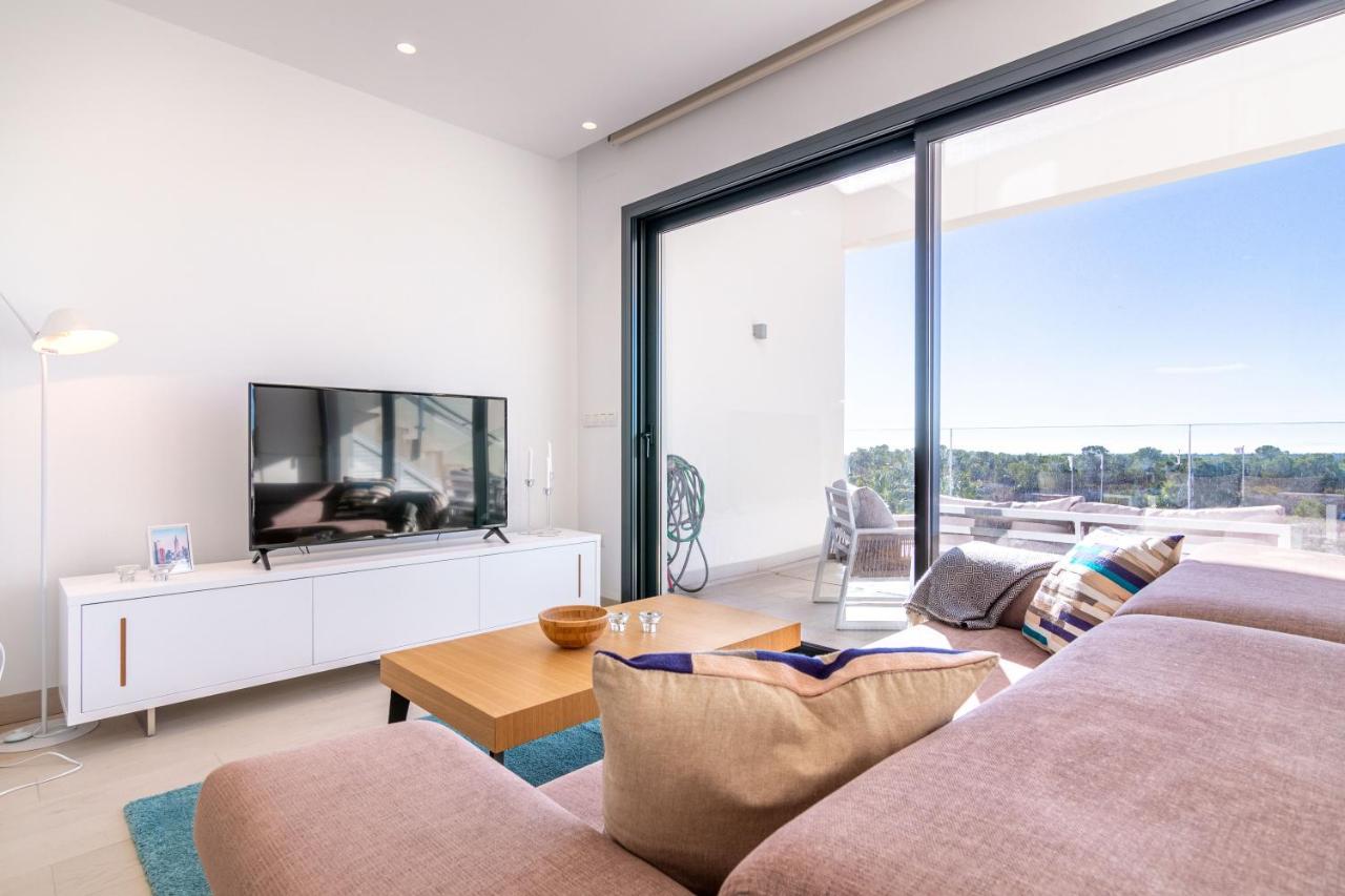 Las Colinas Golf, Luxury Penthouse 오리후엘라 외부 사진