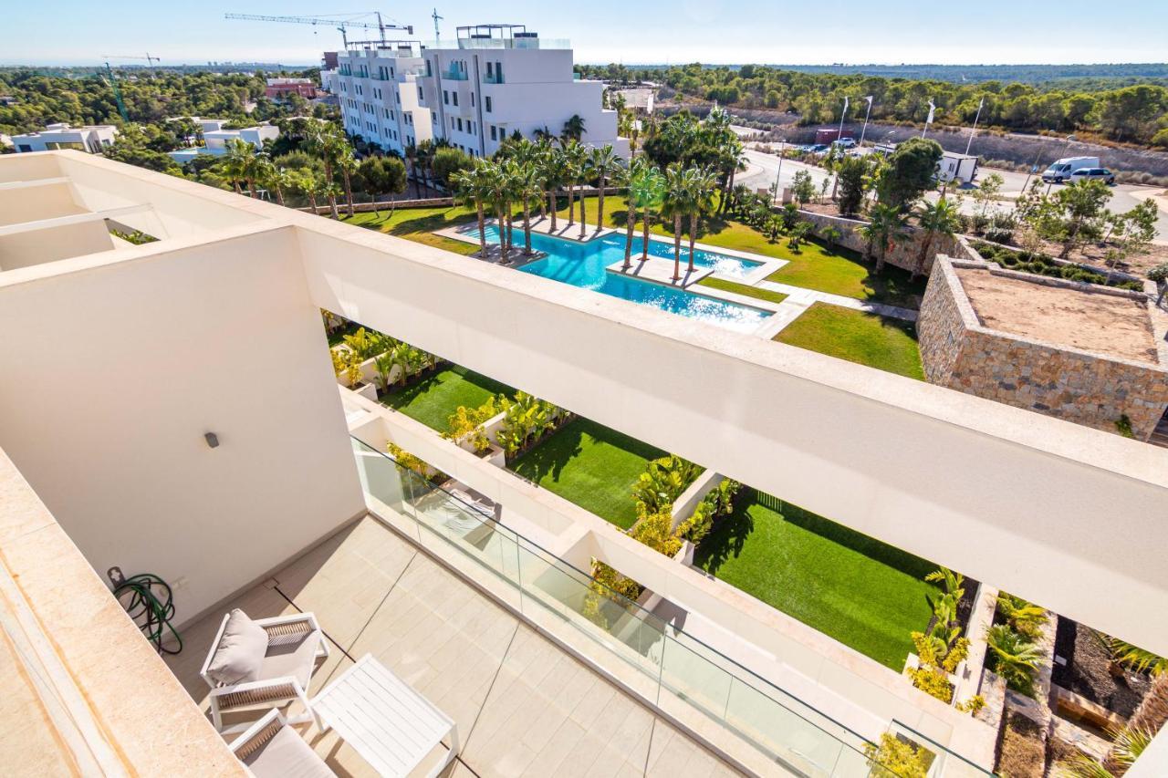 Las Colinas Golf, Luxury Penthouse 오리후엘라 외부 사진