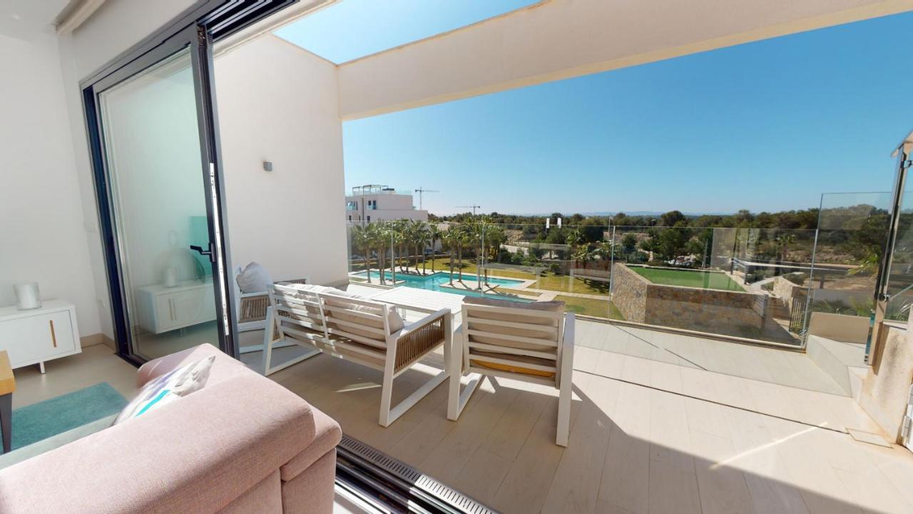 Las Colinas Golf, Luxury Penthouse 오리후엘라 외부 사진